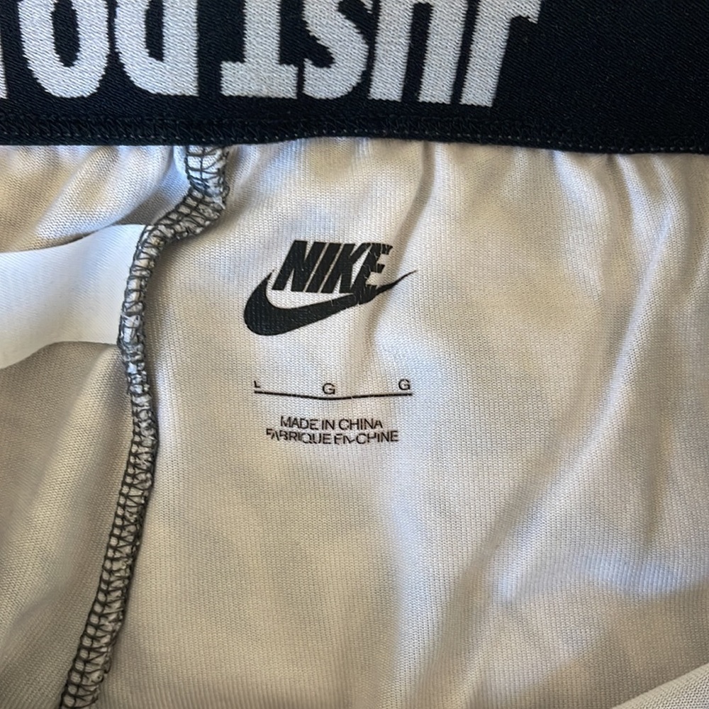 Nike Athletic Gray Leggings // Large - Picture 8 of 8